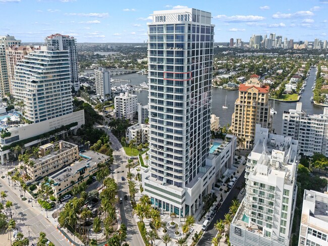 Building Photo - 151 N Seabreeze Blvd