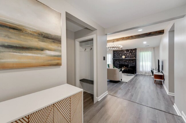 Building Photo - Location! Location! Welcome to your dream ...