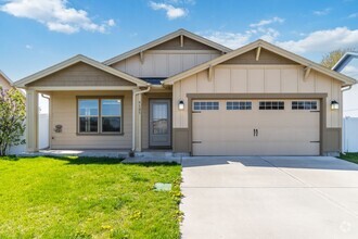 Building Photo - Charming 3 Bed, 2 Bath Home in Cheney – Op...