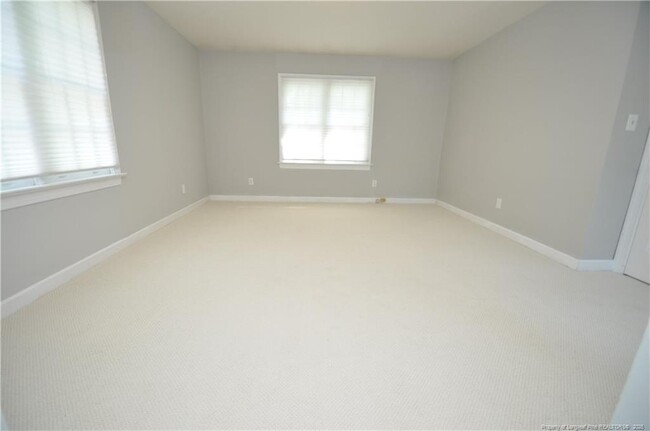 Building Photo - 101 Glen Hearth Ct