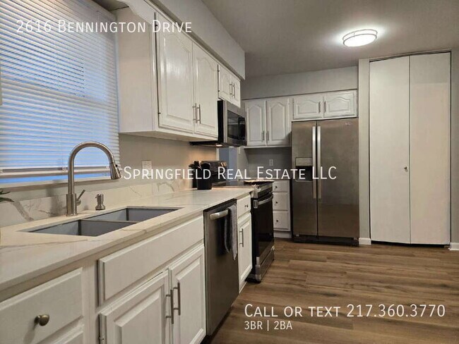Building Photo - 2616 Bennington Dr