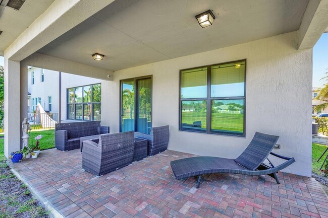 Building Photo - 3244 Dunning Dr