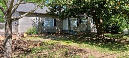 Building Photo - 25 E Belvue Rd