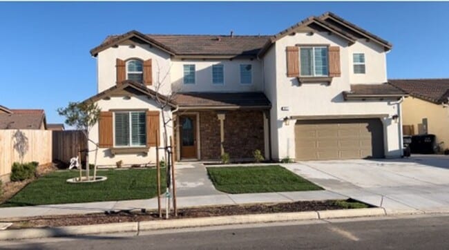 Primary Photo - Beautiful Home for rent in Shannon Ranch i...