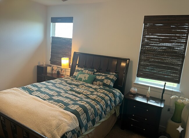 Building Photo - 14005 Zuhause Dr