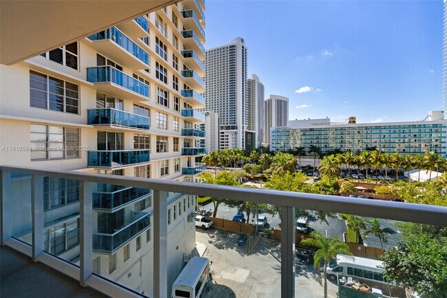 Building Photo - 3800 S Ocean Dr