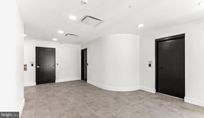 Building Photo - 2415 37th St NW