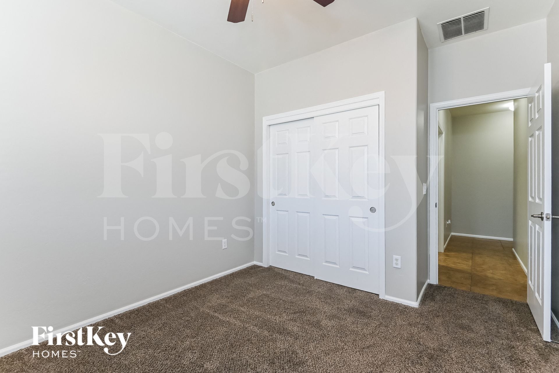 Building Photo - 3246 S Lakeside Ridge Loop