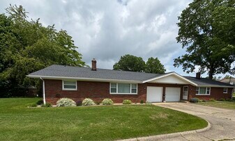Front View - 270 Kenridge Rd