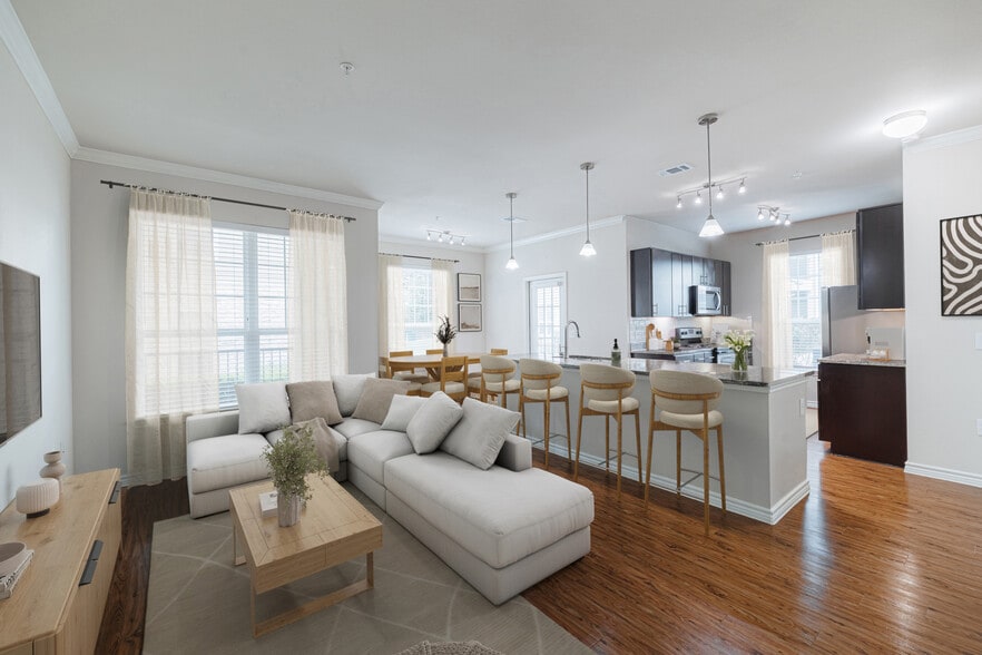 Building Photo - 7970 Grand