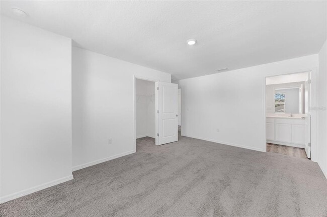 Building Photo - 455 Warm Heron Pl