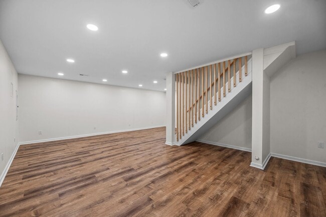 Building Photo - Beautifully Remodeled 3-Bedroom Home with ...