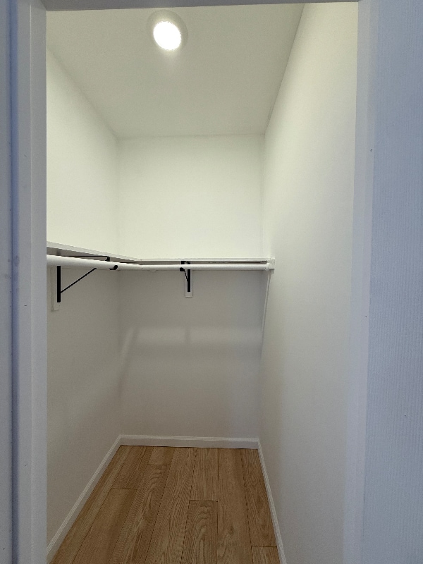 Building Photo - 32 Palm St