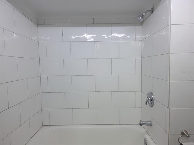 Building Photo - 4713 W El Prado Blvd