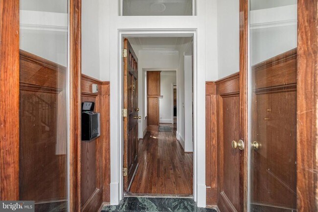 Building Photo - 3002 13th St NW
