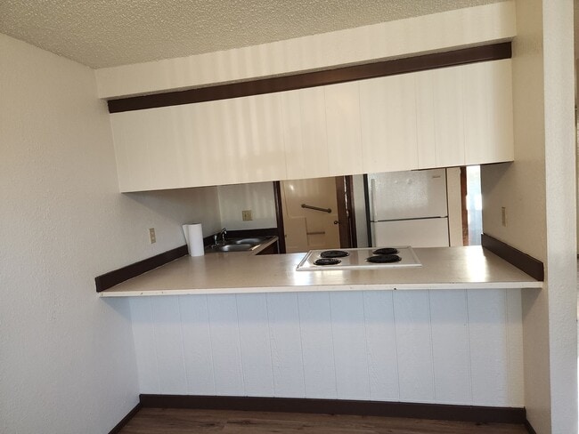 Building Photo - 47-47 N 8th St