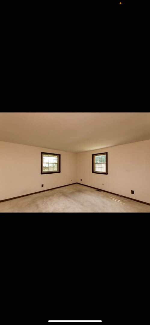 Building Photo - Welcome home to this 4-bedroom home in Ket...