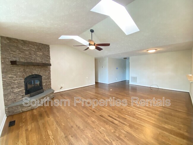 Building Photo - 58 Bermuda Trail