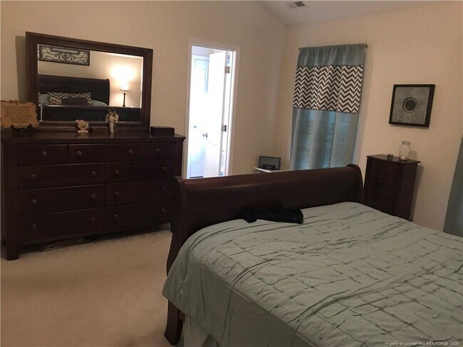 Building Photo - 520 Tucks Ct