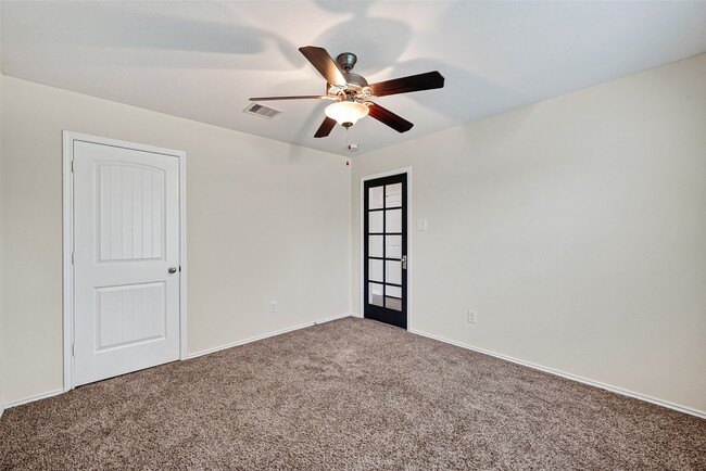 Building Photo - 4631 Stolz Trail