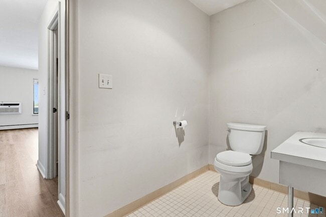 Building Photo - 2316 Cromwell Hills Dr