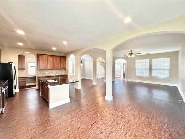 Building Photo - 43 Panterra Way