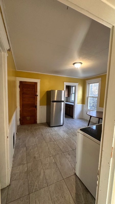 Building Photo - 84 Elmwood Ave