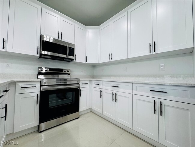 Building Photo - 3950 20th St W