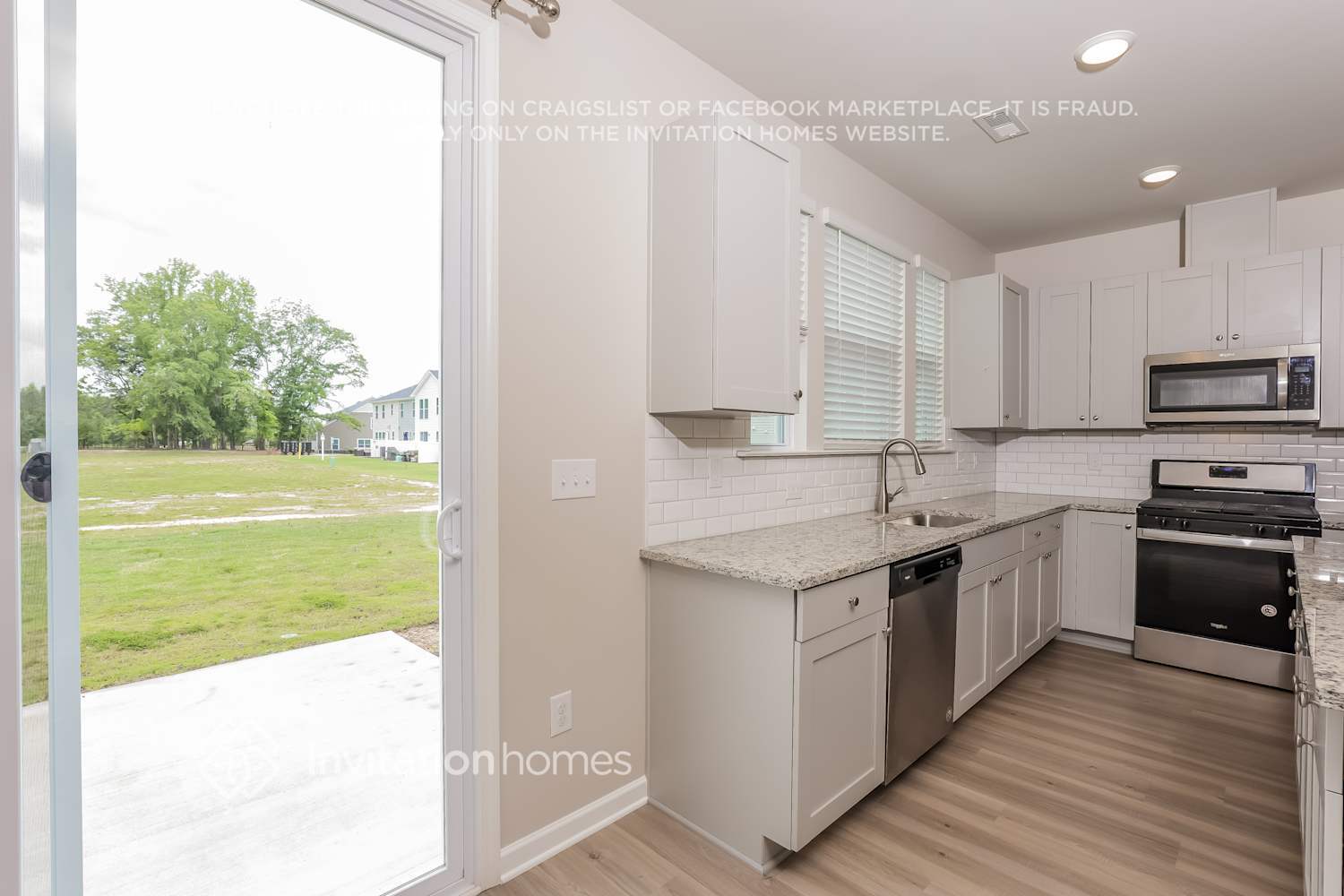 Building Photo - 780 Amarra Dr