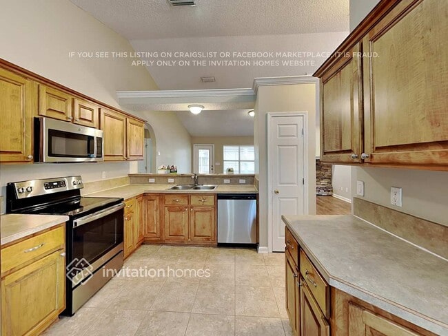 Building Photo - 2915 Majestic Oaks Ln