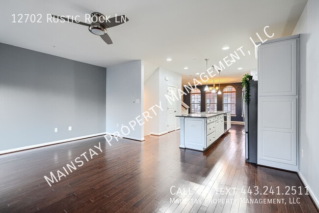 Building Photo - 12702 Rustic Rock Ln