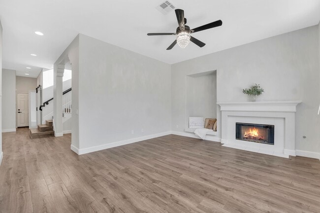 Building Photo - 2775 Florentine Ct