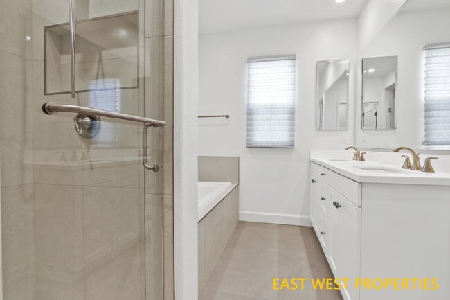 Building Photo - 136 Falcon Rdg