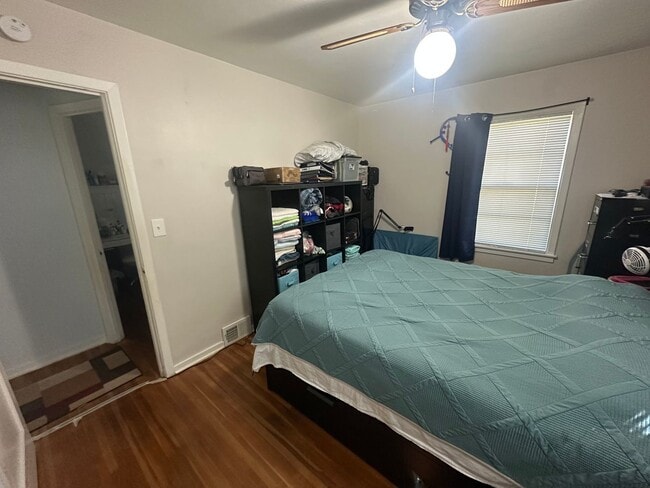 Building Photo - Charming 3 Bedroom Home in Heart if Maplew...