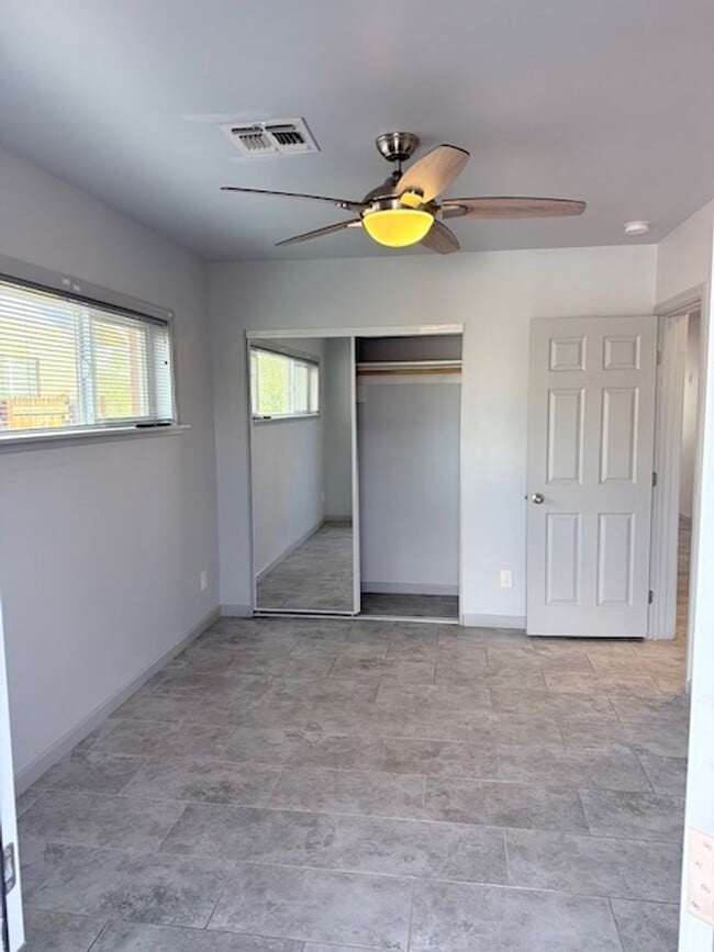 Building Photo - Utilities Included (a $200+ Savings) Charming Updated Duplex Home in Historic District!