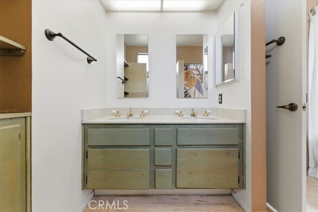 Building Photo - 539 Wayland Ct