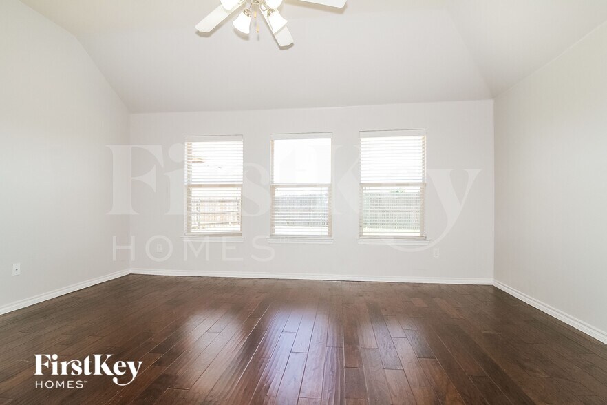 Building Photo - 3321 NW 177th Ct