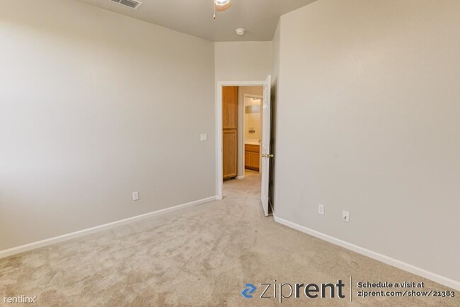 Building Photo - 3 br, 3 bath House - 825 Bussing Ct, Folso...
