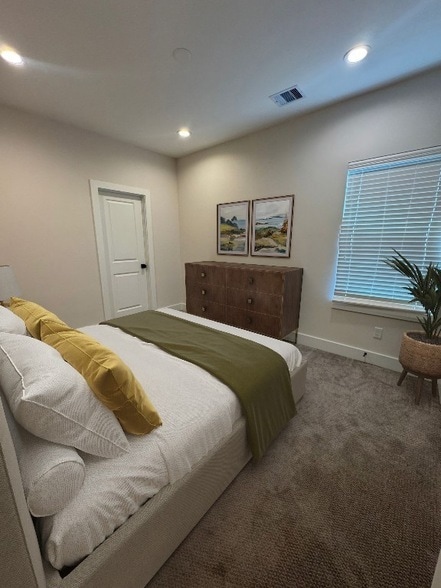 Building Photo - 2625 Paul Quinn St