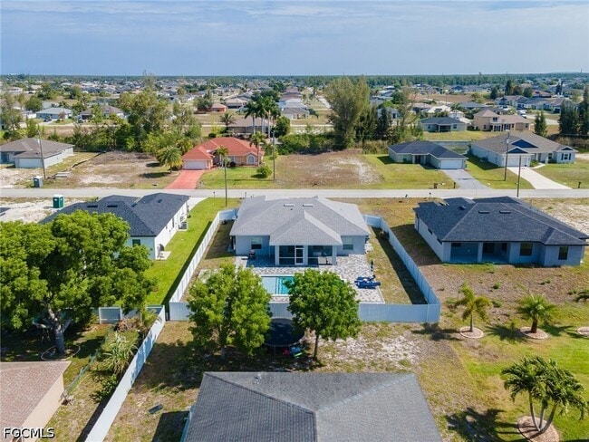 Building Photo - 1802 NW 20th Terrace