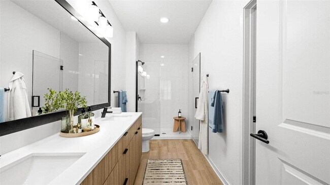 Building Photo - 2285 Crown Vlg Rd