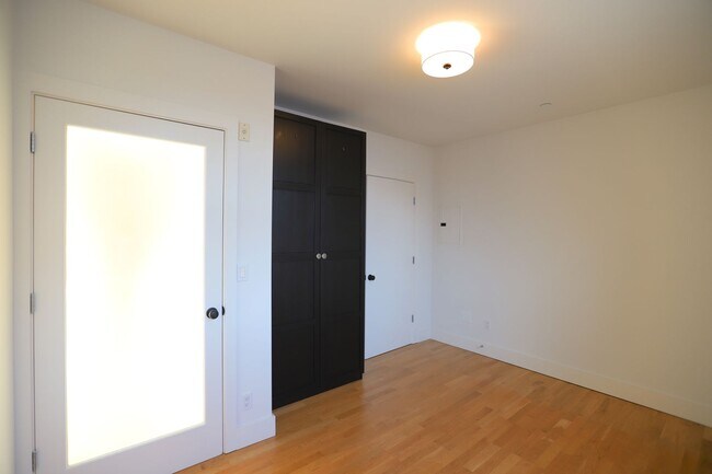 Building Photo - 776 Tehama St