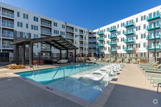 Building Photo - Emblem Park