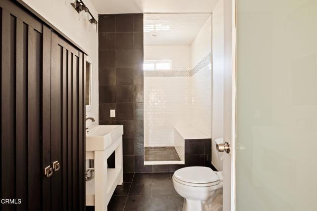 Building Photo - 5166 Packard St