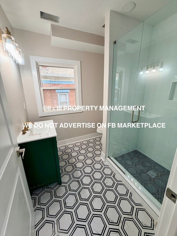 Building Photo - 3517 Jefferson St