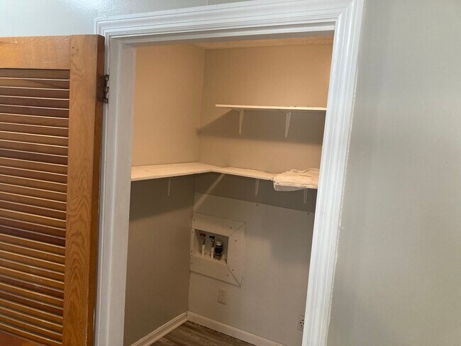 Building Photo - 2208 Winterberry Dr