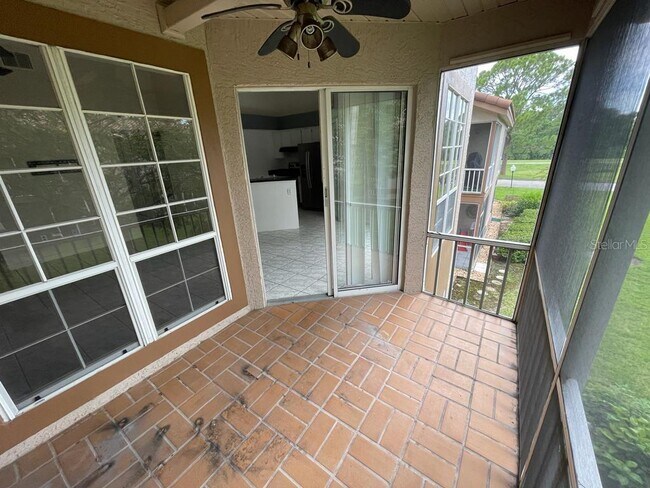 Building Photo - 4692 Sussex Terrace