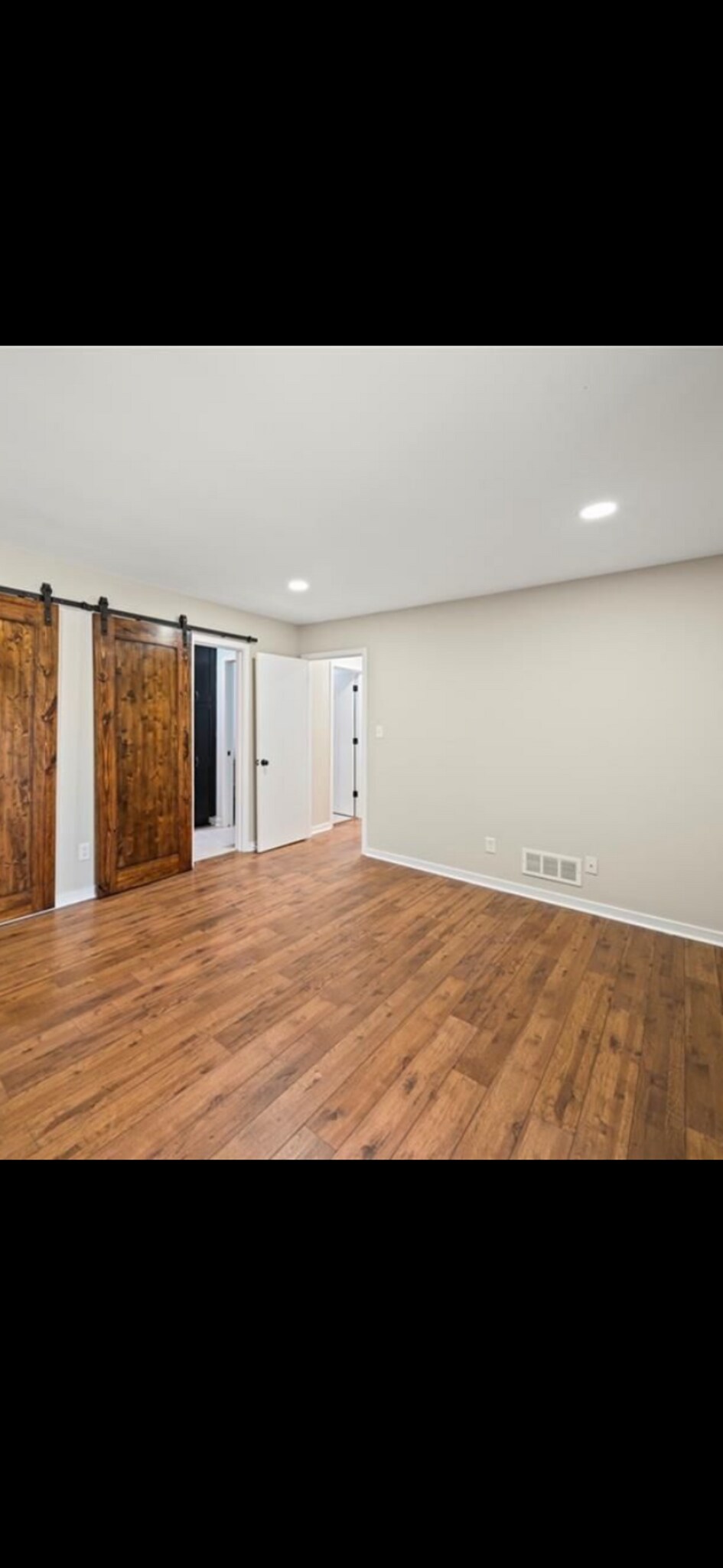 Building Photo - 3001 Lookout Ct