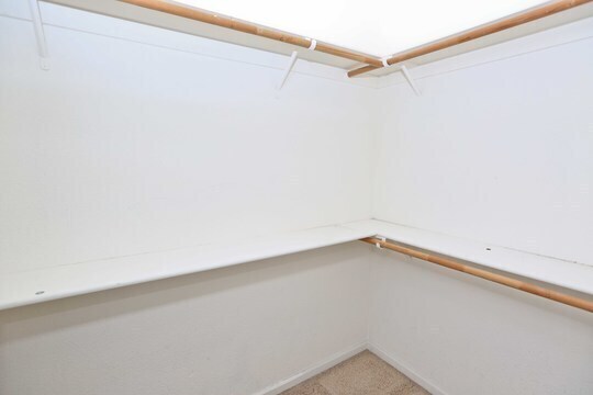 Building Photo - 444 Chestnut St,Brentwood