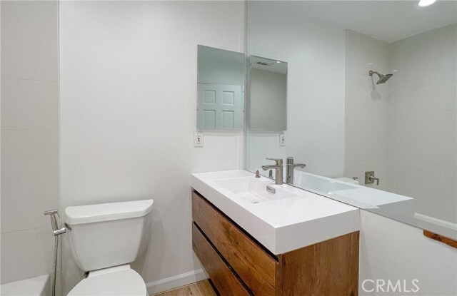 Building Photo - 341 N Florence St